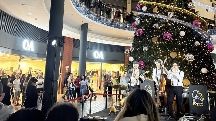 Acte d&#039;encesa dels llums de Nadal a l&#039;Espai Gironès