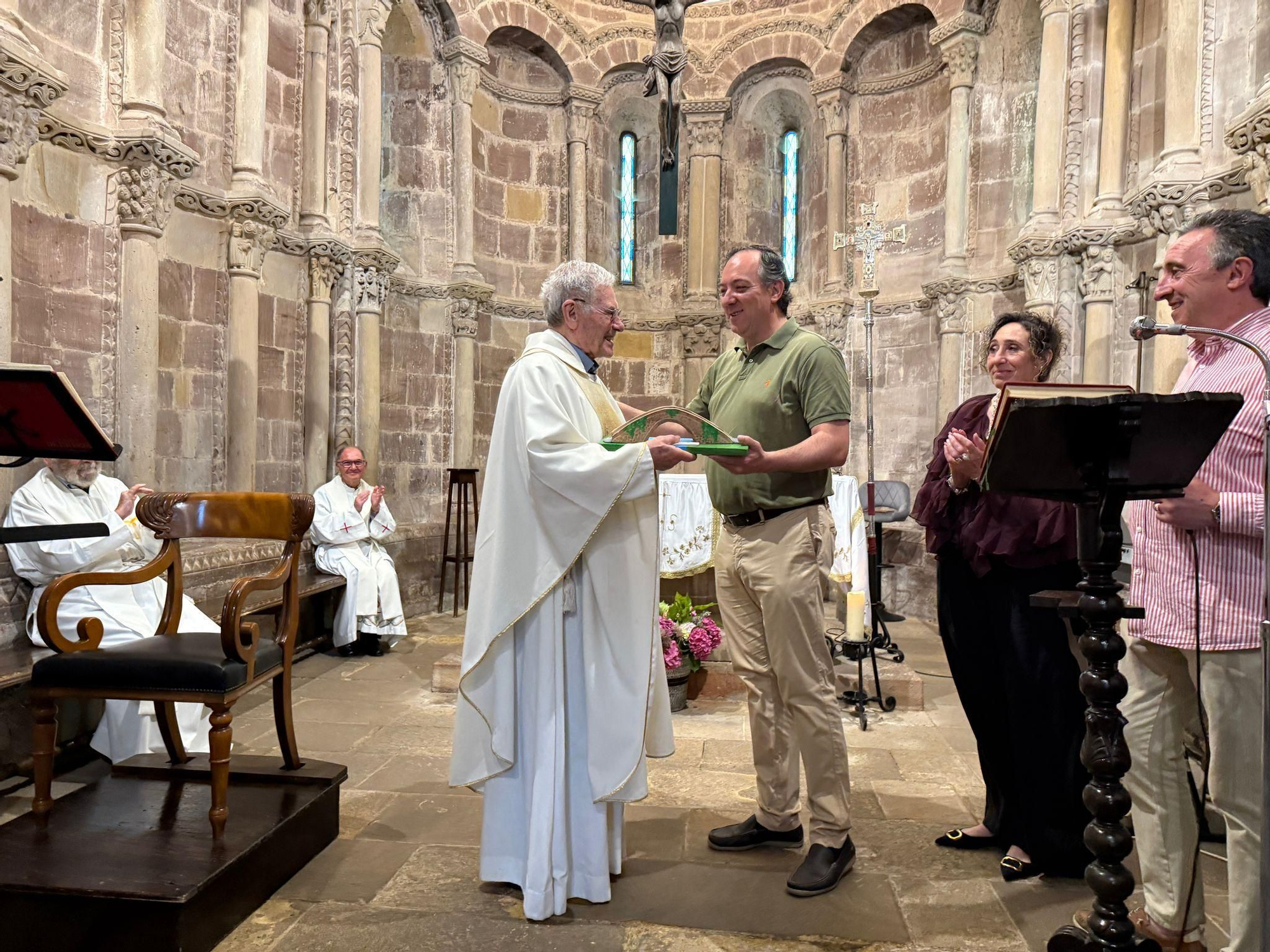 Así ha sido el cierre de las fiestas de San Juan de Amandi, con la entrega del Puente de Honor incluída