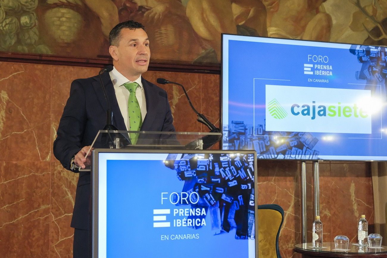 Foro Cajasiete: "Canarias y su sector primario"