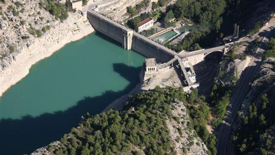 Acuaes licita la ampliación del embalse de Santolea