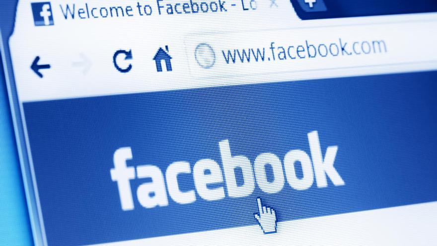 Facebook bloquea 200 apps sospechosas de haber accedido a datos de usuarios