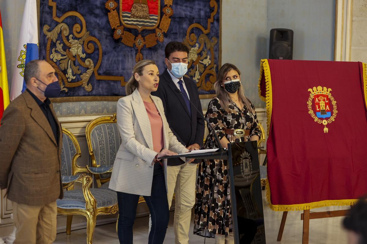Logotipo del centenario del Mercado Central de Alicante