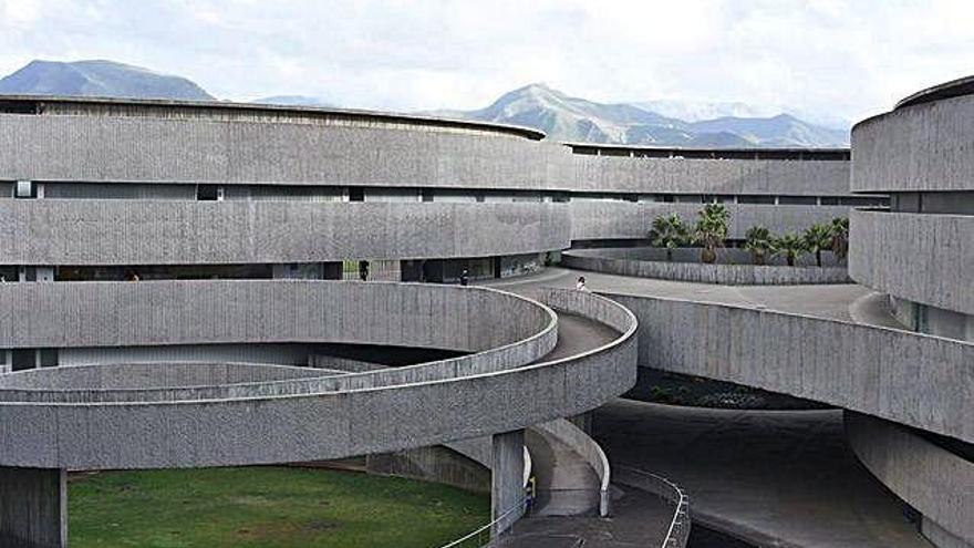 Edificio de la Facultad de Bellas Artes de la Universidad de La Laguna.