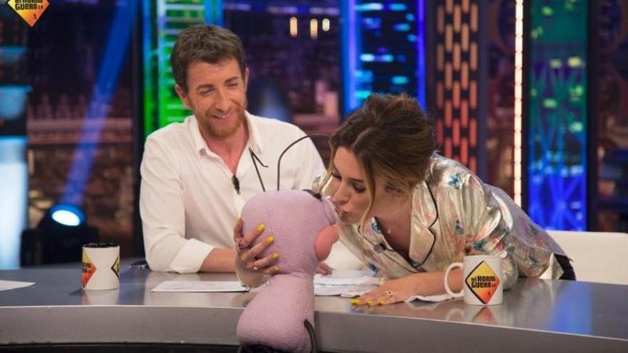 Pablo Motos y la actriz Blanca Suárez en &#039;El Hormiguero&#039;.