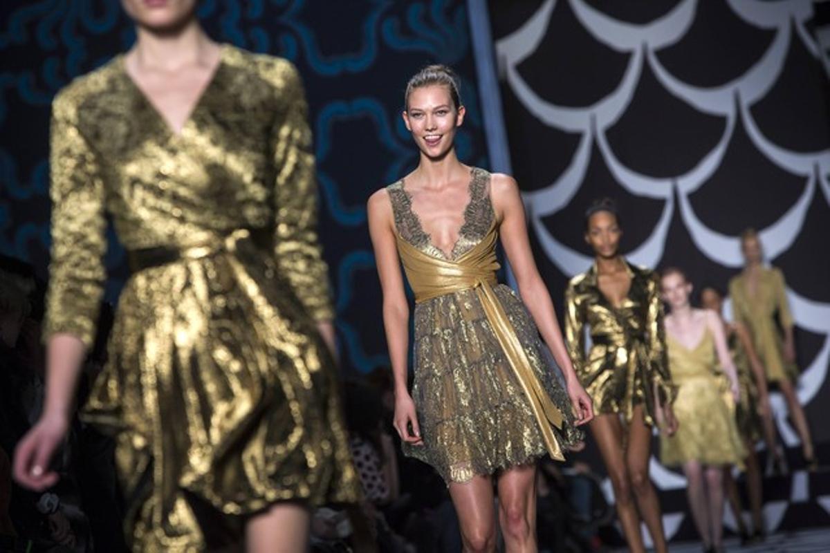 Desfilada de la dissenyadora Diane Von Furstenberg a la setmana de la moda de Nova York.
