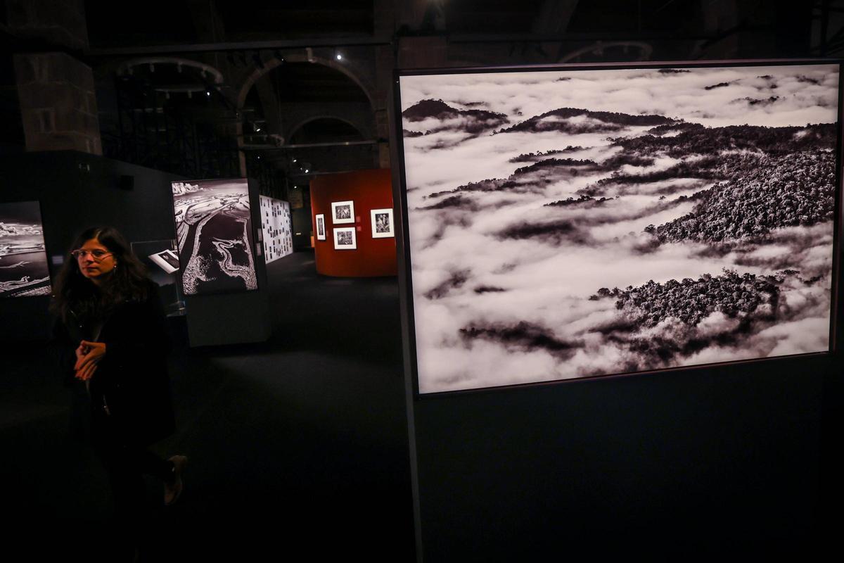 Exposición fotográfica Amazônia, de Sebastião Salgado, en Barcelona