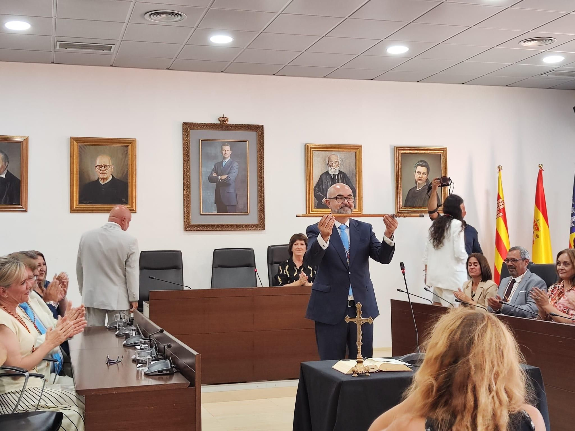 Galería de imágenes de la toma de posesión de Vicent Roig como alcalde de Sant Josep
