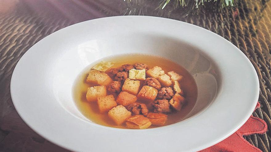 Las recetas de cocina de Antoni Tugores | Sopa de la reina