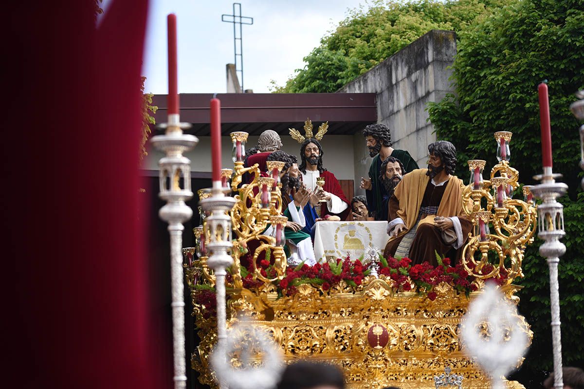 La Sagrada Cena, en imágenes