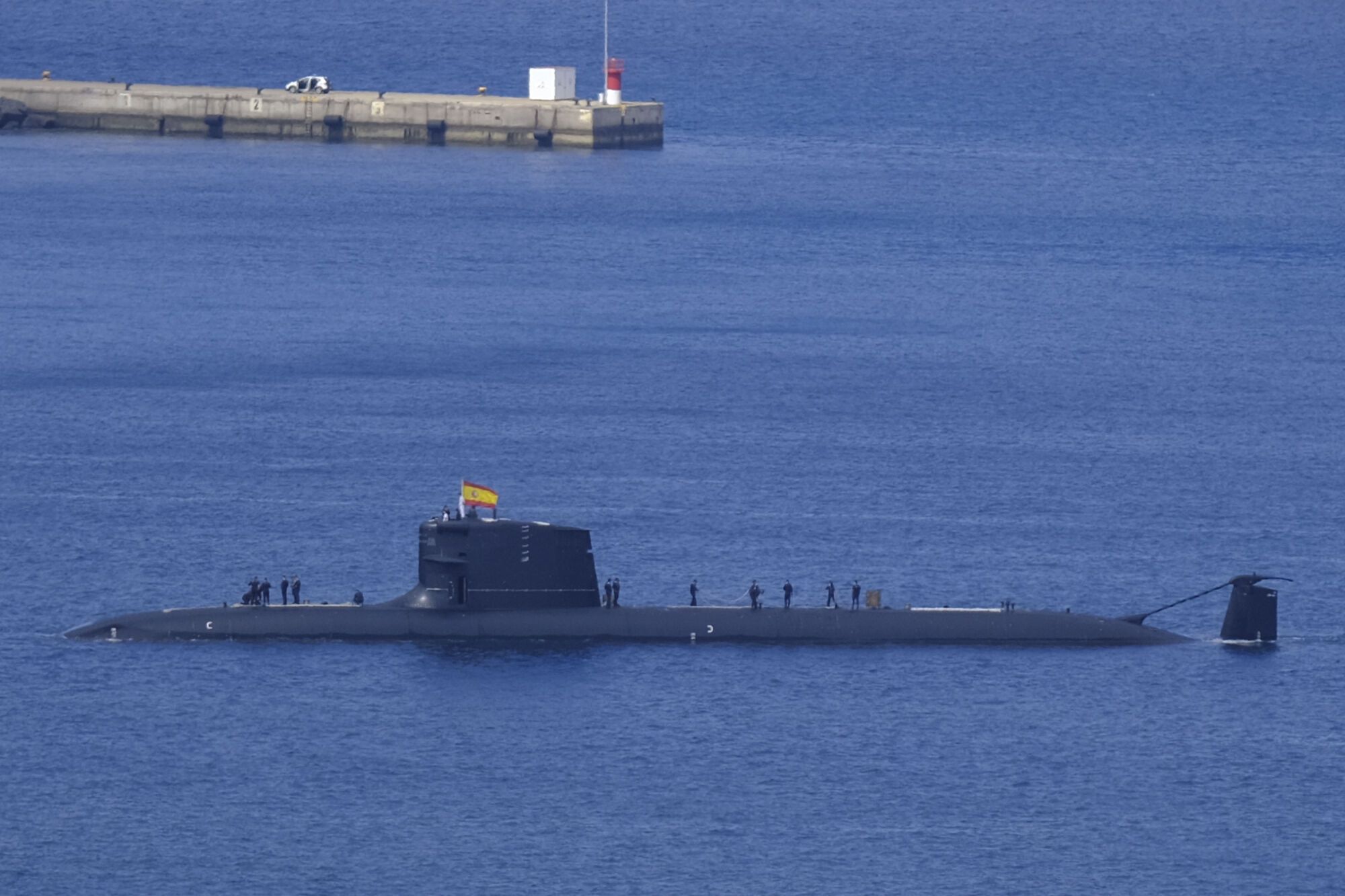 Los actos por el Día de las Fuerzas Armadas en Las Palmas de Gran Canaria, en imágenes