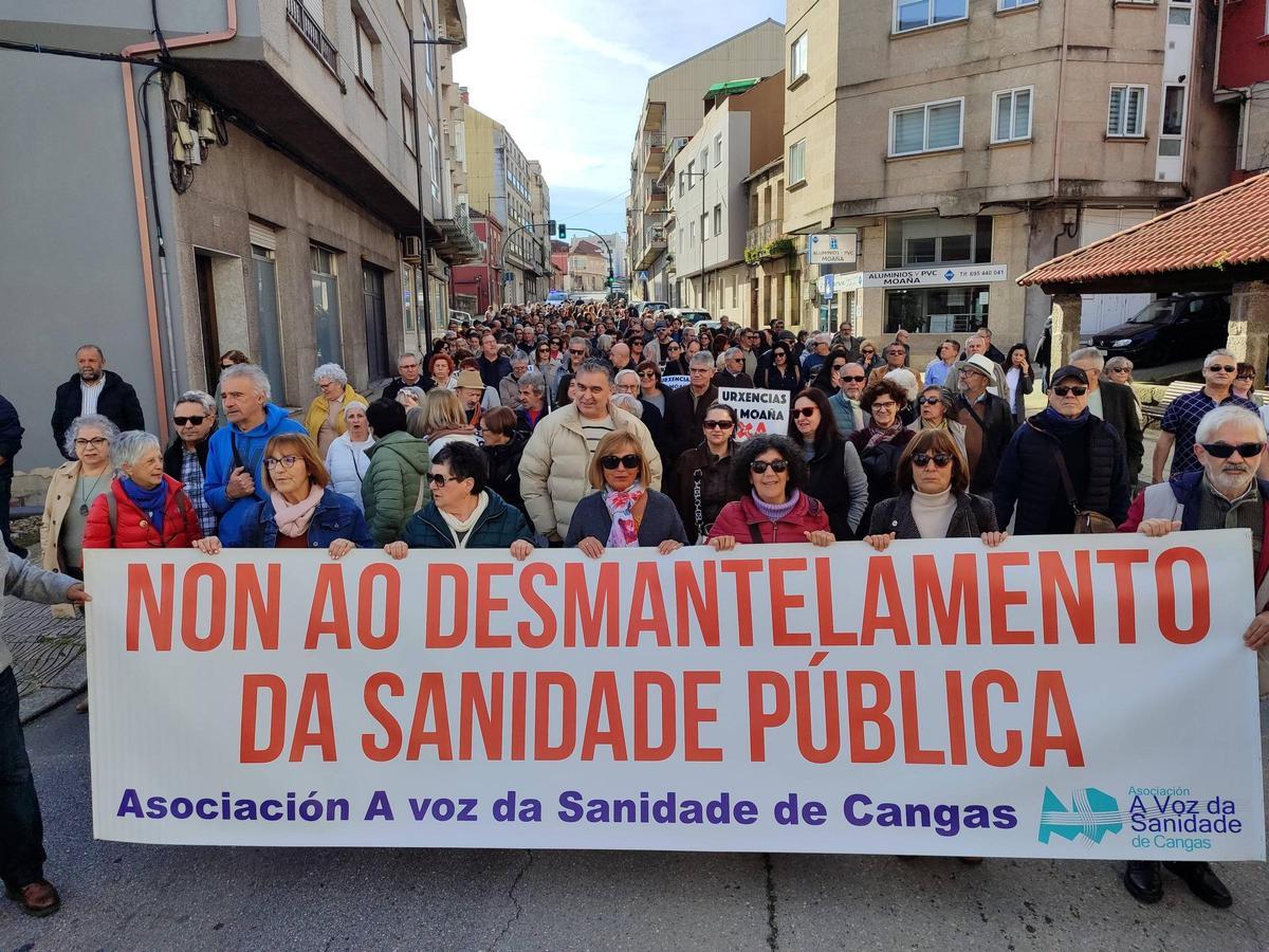 Multitudinaria manifestación en Moaña por urgencias en el centro de salud