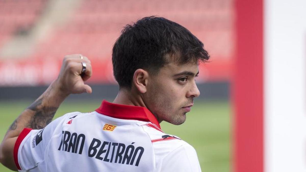 Fran Beltrán, ayer, en su presentación en Montililvi.  |  Efe