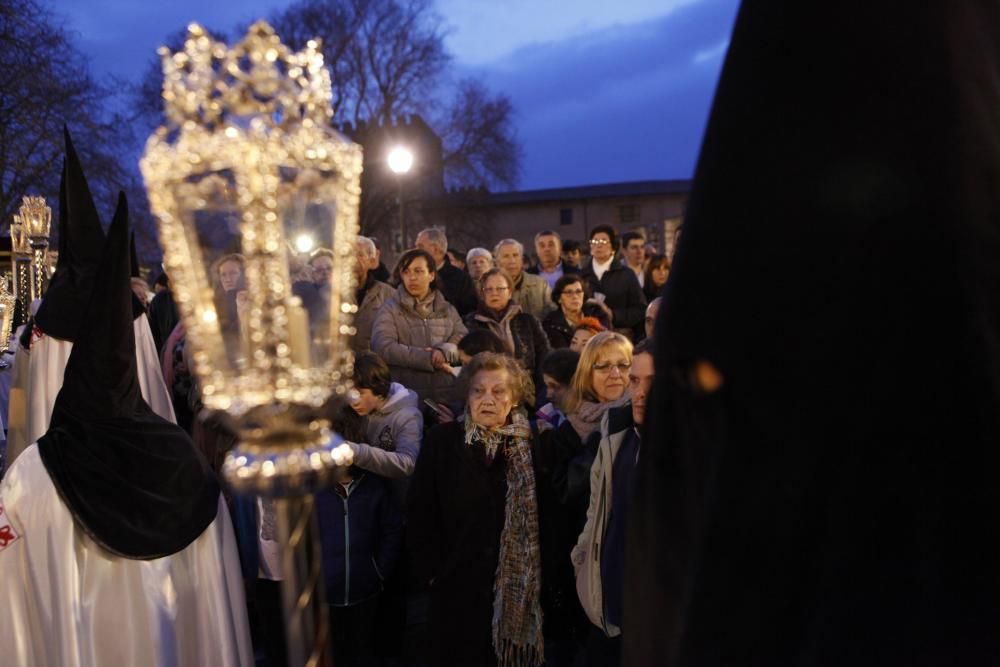 Procesión de Jueves Santo en Gijón