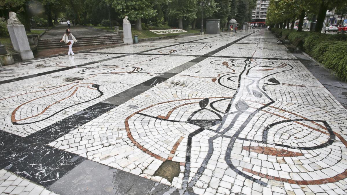 Paseo de Los Álamos, en Oviedo.