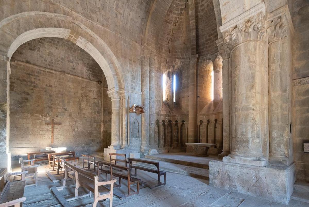 Interior de la Iglesia de Santiago en Agüero, Huesca