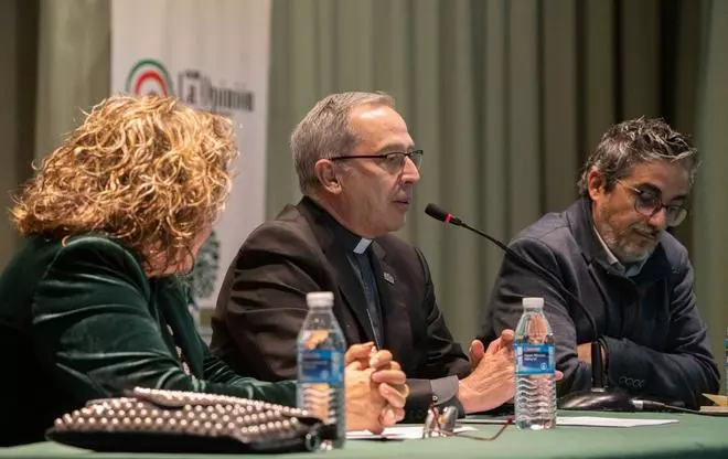 Asiste en vivo a una entrevista en profundidad al obispo de Zamora