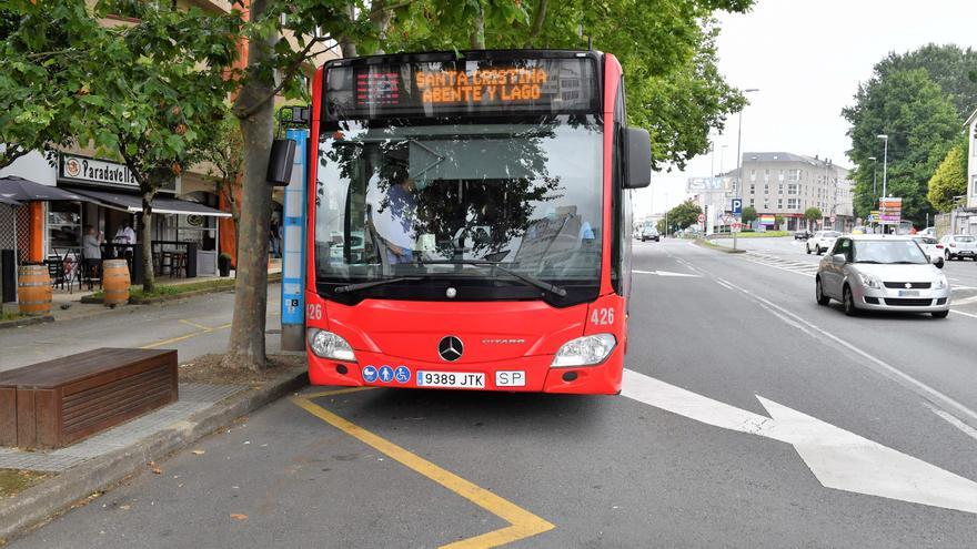 Oleiros plantea el bus 1A a Santa Cristina todo el año e incluso a la futura estación de Coruxo