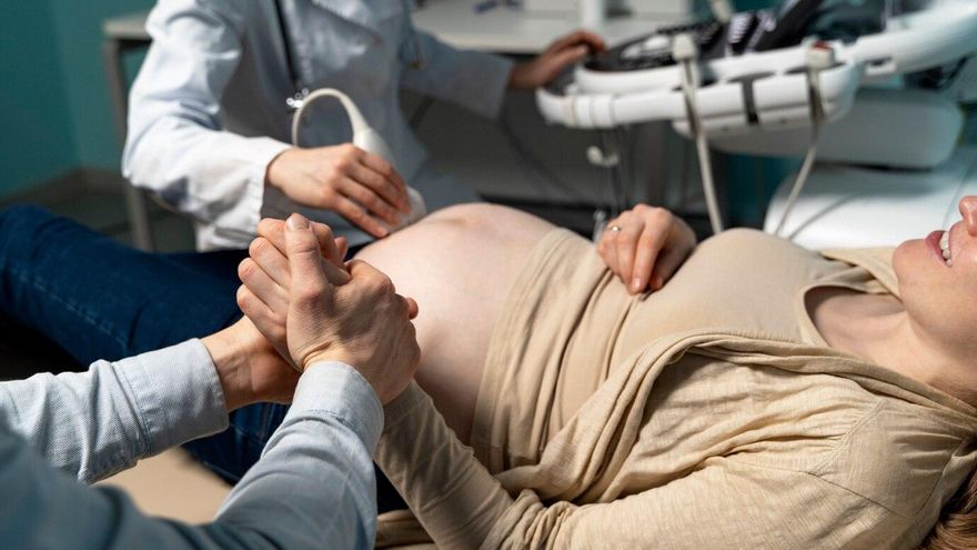 UCI Neonatal del Hospital Quirónsalud Murcia: cuidados avanzados para bebés prematuros y apoyo integral a las familias