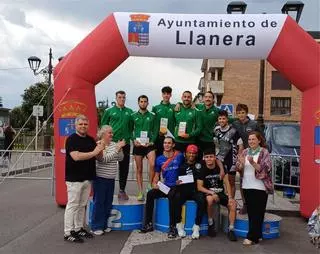Laura López y Jaime Bueno vencen en la categoría Élite de la IV Milla Urbana de Llanera