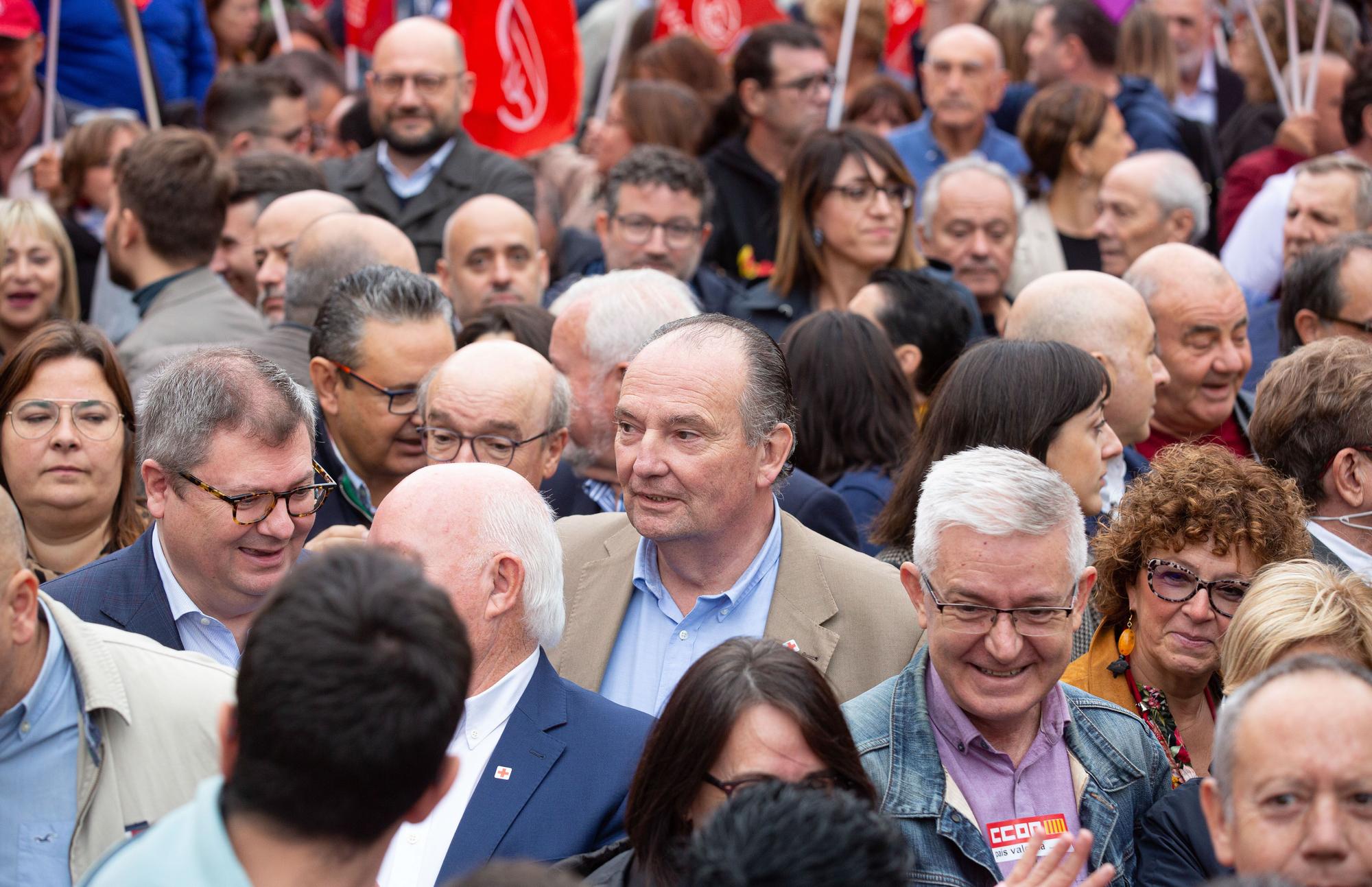 Concentración para reclamar una financiación justa para la provincia de Alicante