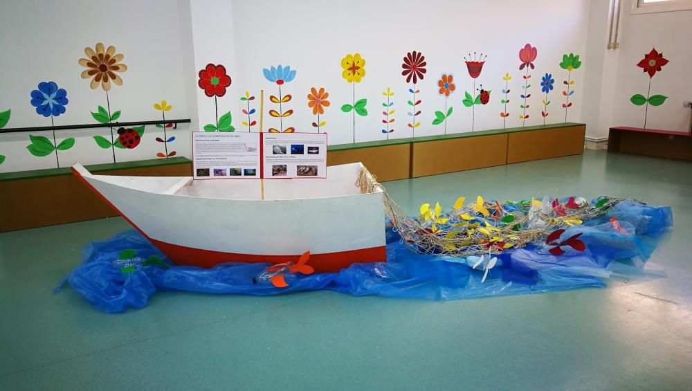 L'exposició de residus en el mar de l'Escola Patrocini de Cardona