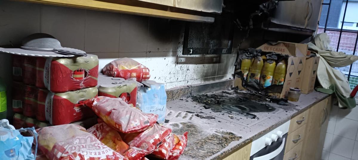 La cocina afectada por el incendio.