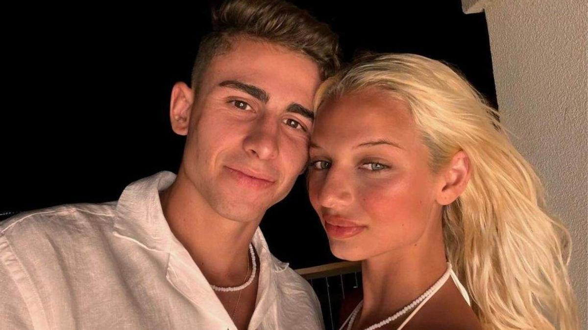 Fermín López junto a su pareja Berta Gallardo