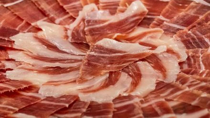 ¿Cómo elegir un buen jamón en el supermercado? Esta es la clave principal