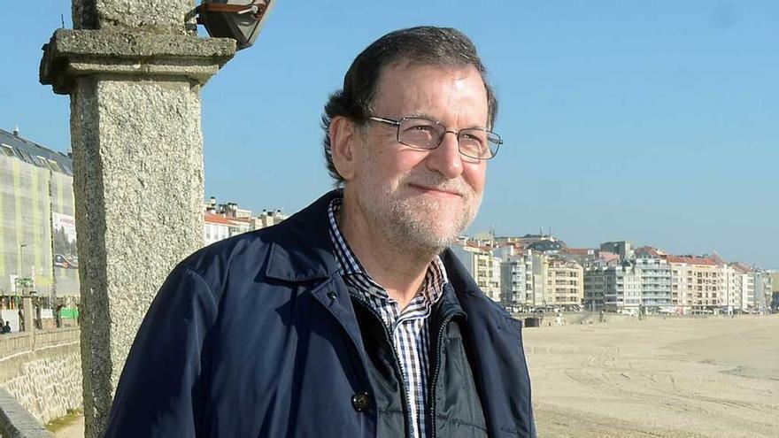 Rajoy, el pasado fin de semana, en la playa de Silgar, Sanxenxo.