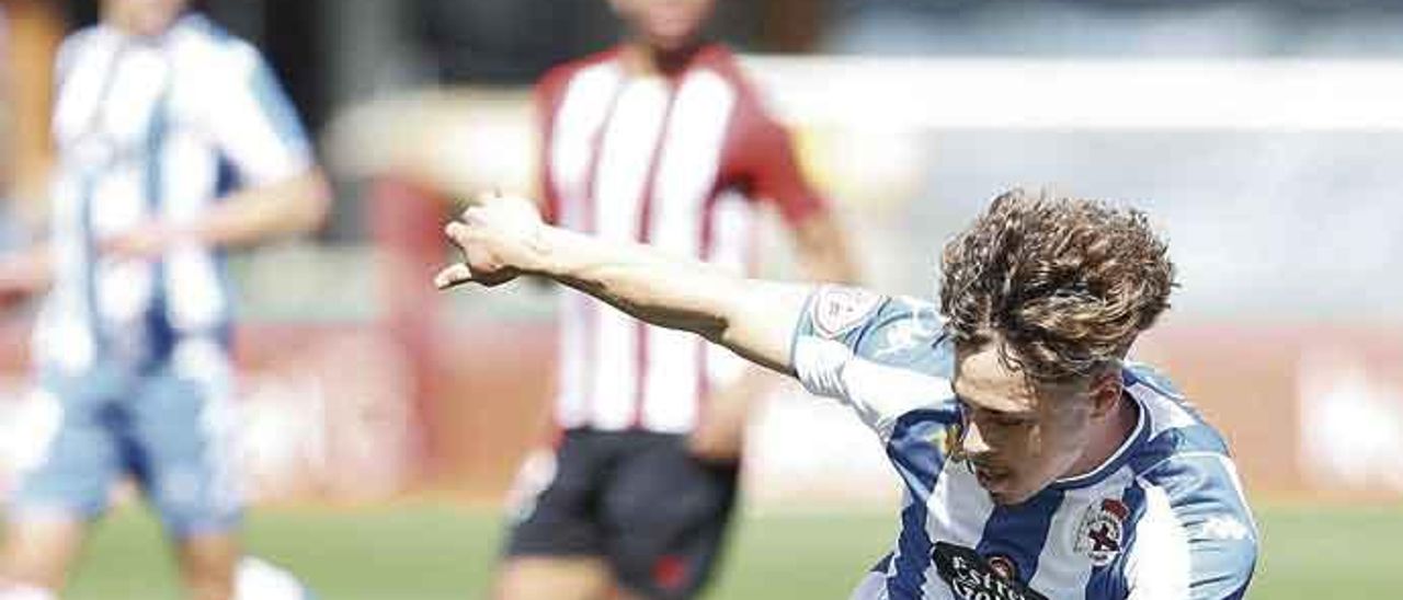 Mario Soriano, ante el Bilbao Athletic