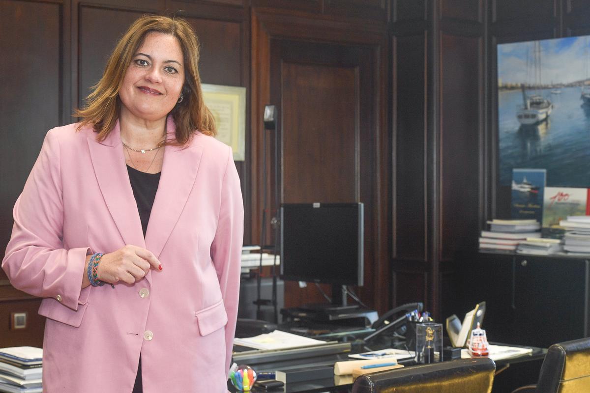 Beatriz Calzada, presidenta de la Autoridad Portuaria.