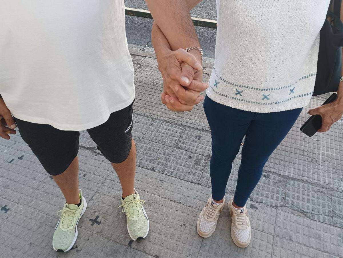 Carmen y su pareja, que se han vuelto inseparables.