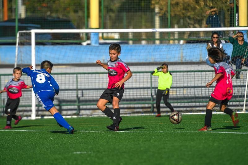 25-01-20  DEPORTES. CAMPOS DE FUTBOL DE LA ZONA DEPORTIVA DEL PARQUE SUR EN  MASPALOMAS. MASPALOMAS. SAN BARTOLOME DE TIRAJANA.  San Fernando de Maspalomas - Gariteño (Benjamines).  Fotos: Juan Castro.  | 25/01/2020 | Fotógrafo: Juan Carlos Castro