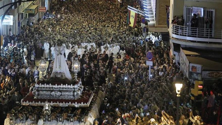 Semana Santa de Málaga  Lunes Santo: La decisión histórica que