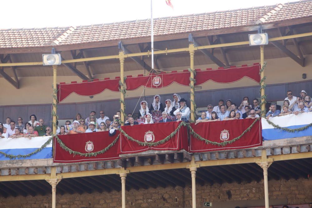 José Tomás y Manzanares salen por la puerta grande