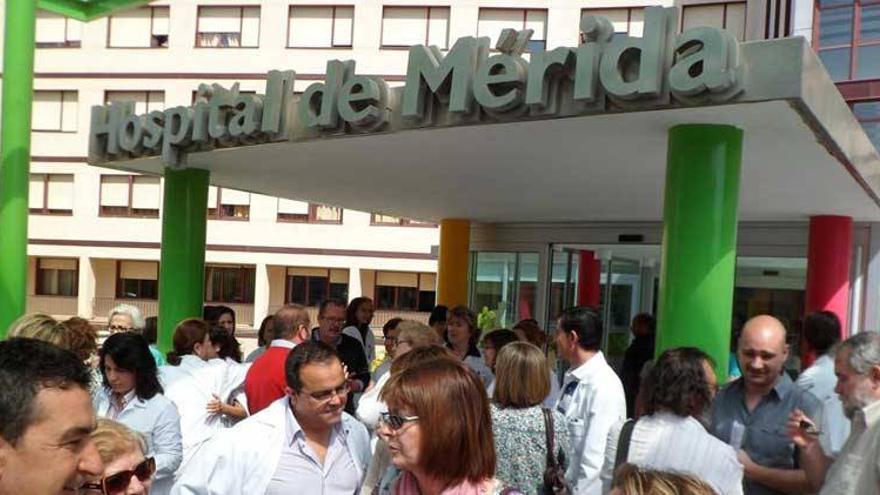 La Junta reducirá los servicios médicos en 22 centros de urgencias y 30 pueblos