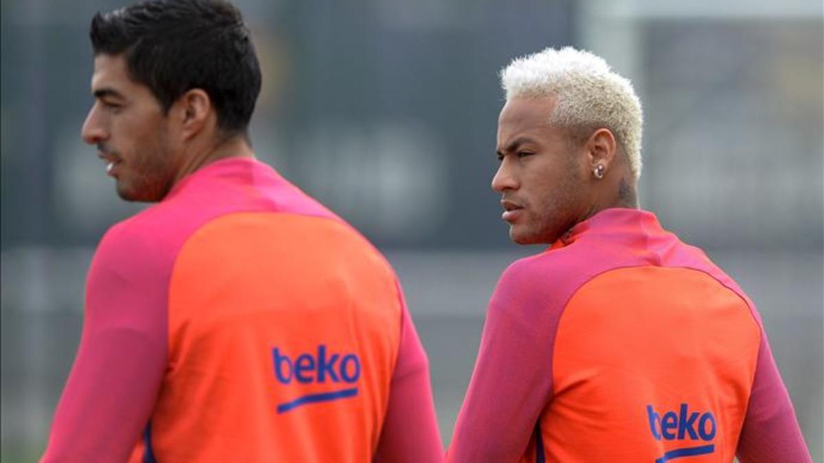 Luis Suárez y Neymar en un entrenamiento