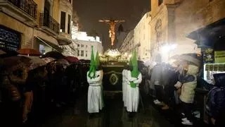 La lluvia provoca la suspensión de varias procesiones de Lunes Santo en Zaragoza