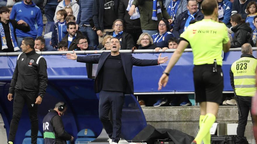 El Real Oviedo, indignado con los arbitrajes, tomará medidas ante el Comité Técnico de Árbitros