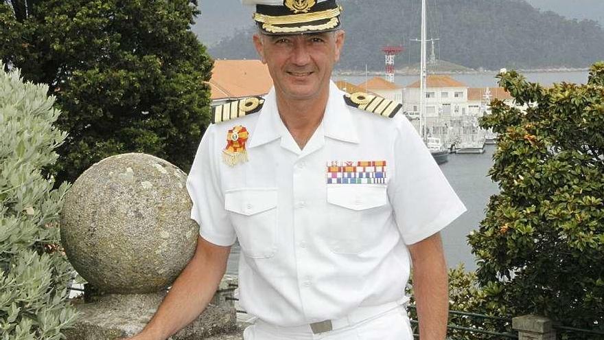 El capitán de navío Ignacio Cuartero Lorenzo, comandante director de la Escuela Naval Militar. // S.A.