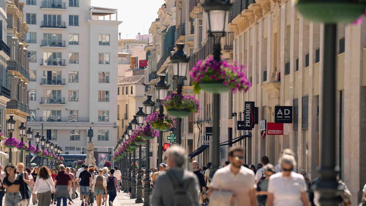 Calle larios es el epicenro del comercio en Málaga
