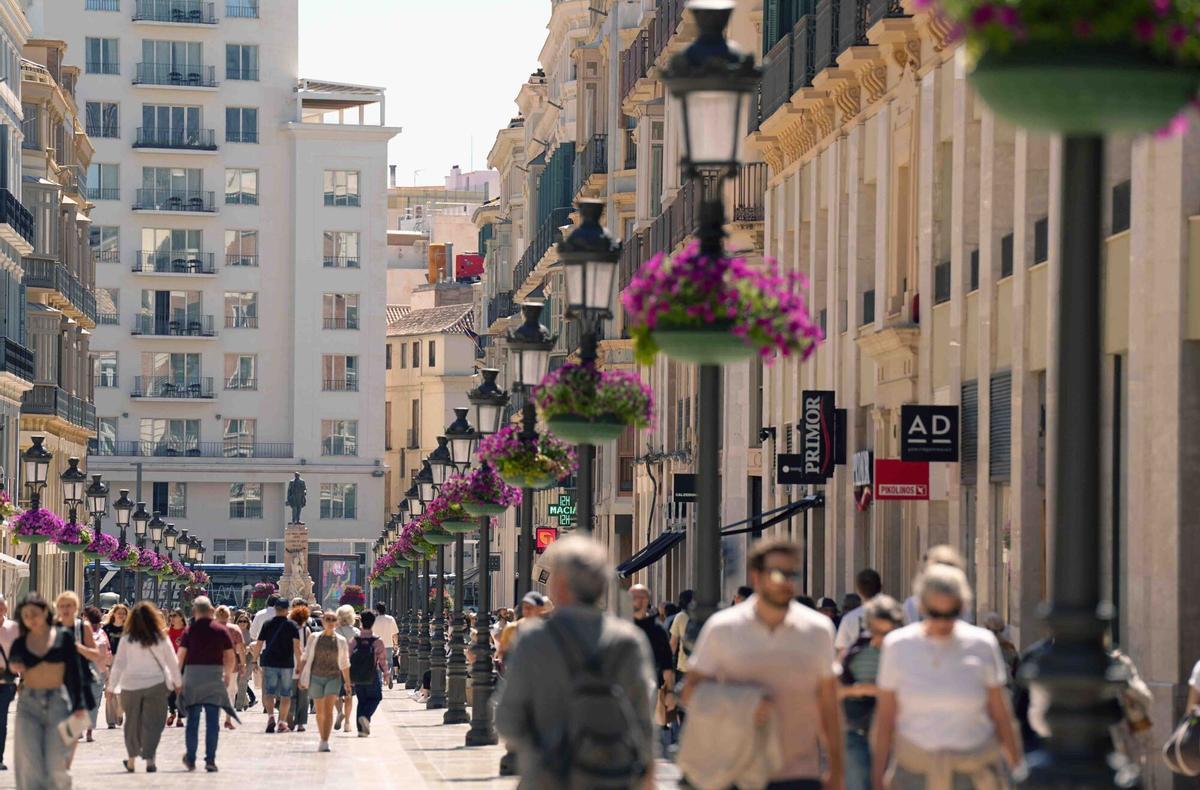 Calle larios es el epicenro del comercio en Málaga