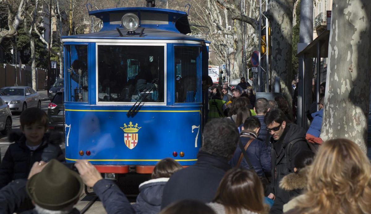 Manifestació de comiat del Tramvia Blau el dia 28 de desembre del 2018. | ALBERT BERTRAN