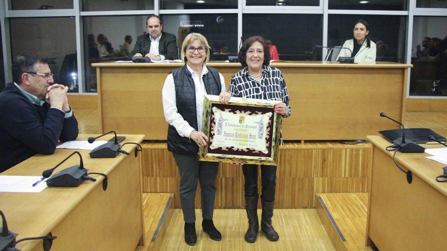 Picassent  homenajea a Amparo Contreras Suay por su jubilación