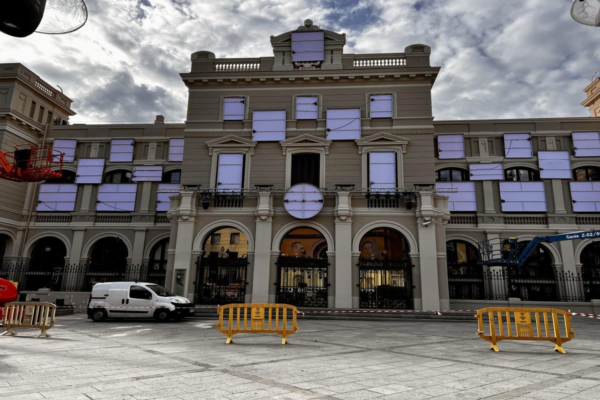 Roben material de l’espectacle nadalenc i del pessebre monumental de Sabadell