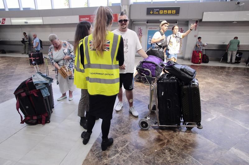 Pasajeros de Thomas Cook en el Tenerife Sur