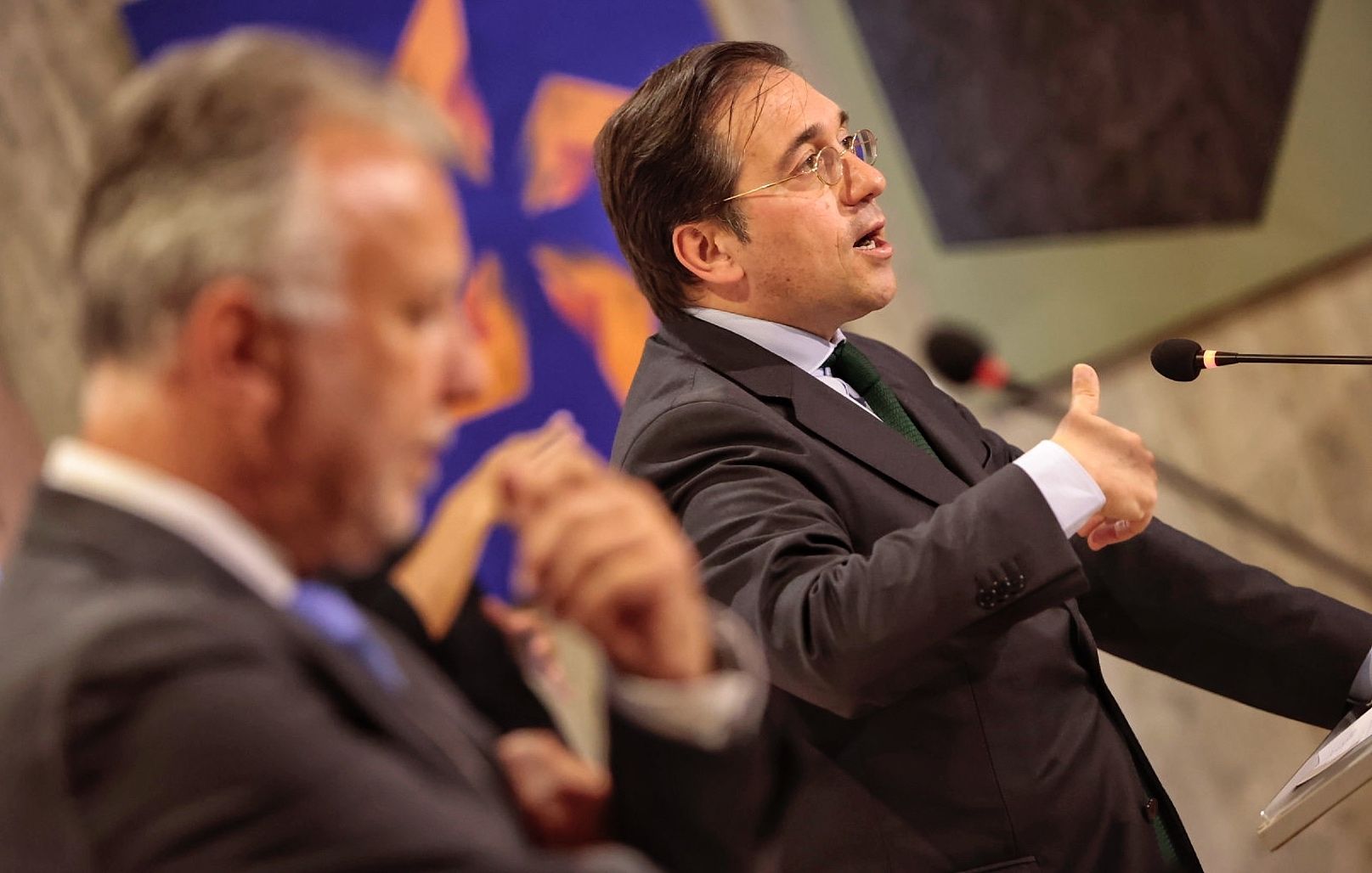 Encuentro del ministro José Manuel Albares y el presidente Ángel Víctor Torres en Tenerife