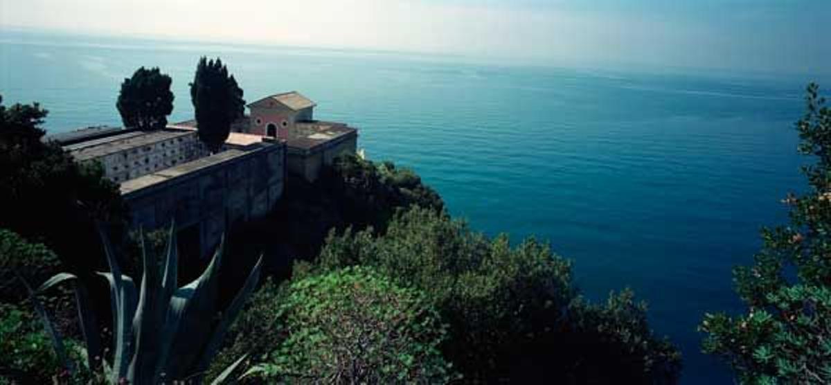 El cementerio de Manarola tiene unas espectaculares vistas sobre el mar de Liguria.