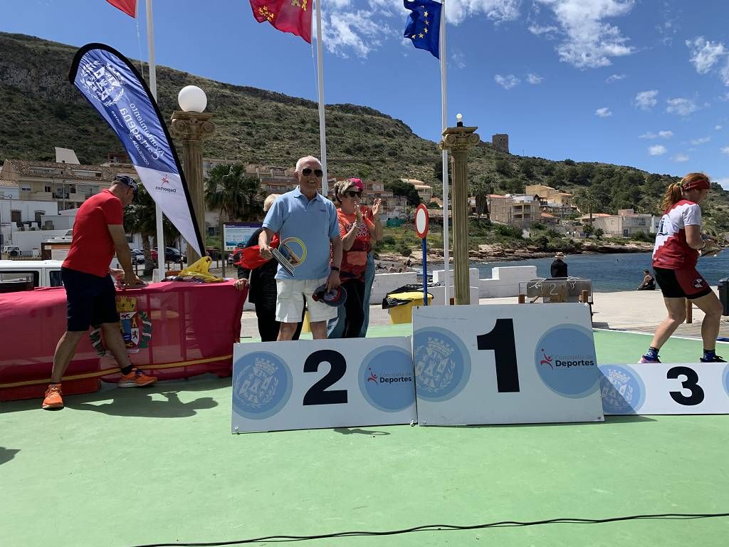 Imágenes de la carrera popular en La Azohia este sábado