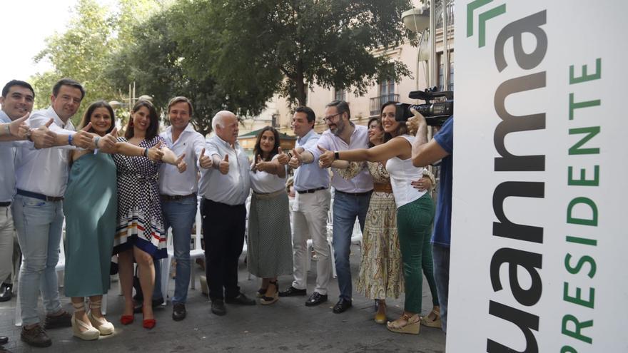 El PP de Córdoba pide a los ya convencidos que capten el voto de amigos, compañeros y familiares para Juanma Moreno